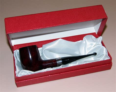 Carey tobacco pipe with patented magic inch technology